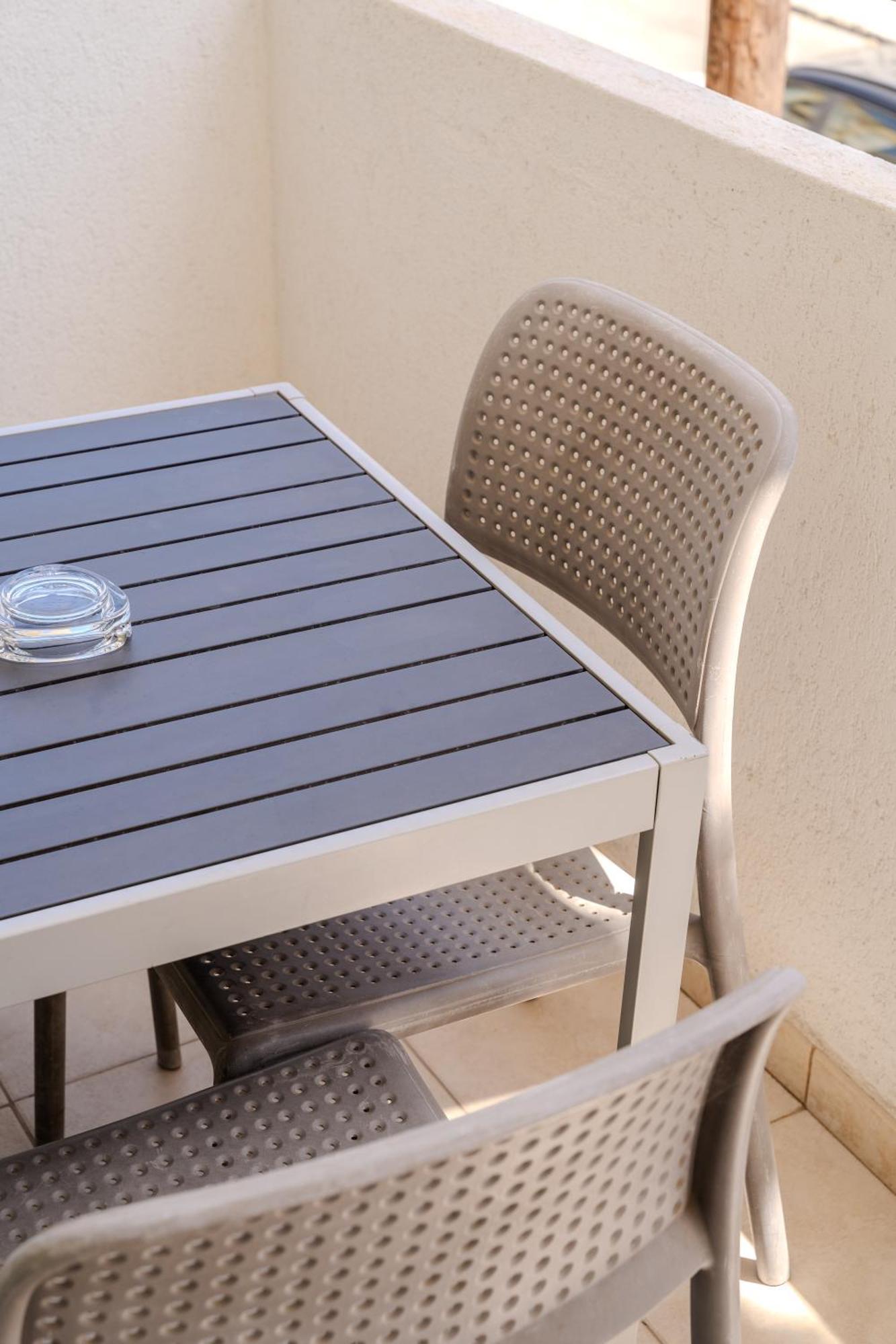 Helios Mackenzie One Bedroom Flat Larnaca Dış mekan fotoğraf